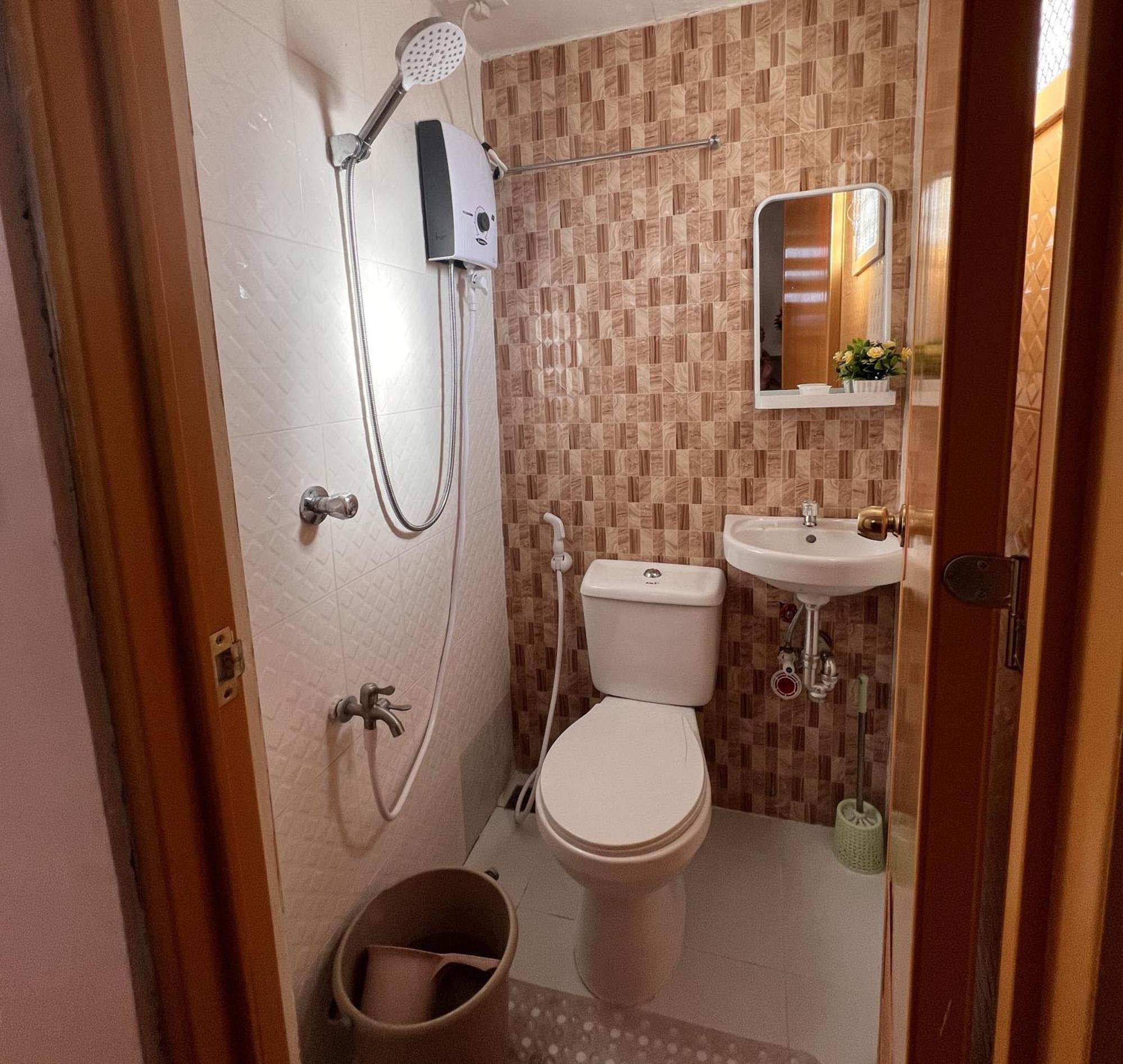 Jmcl Residences 따끌로반 외부 사진
