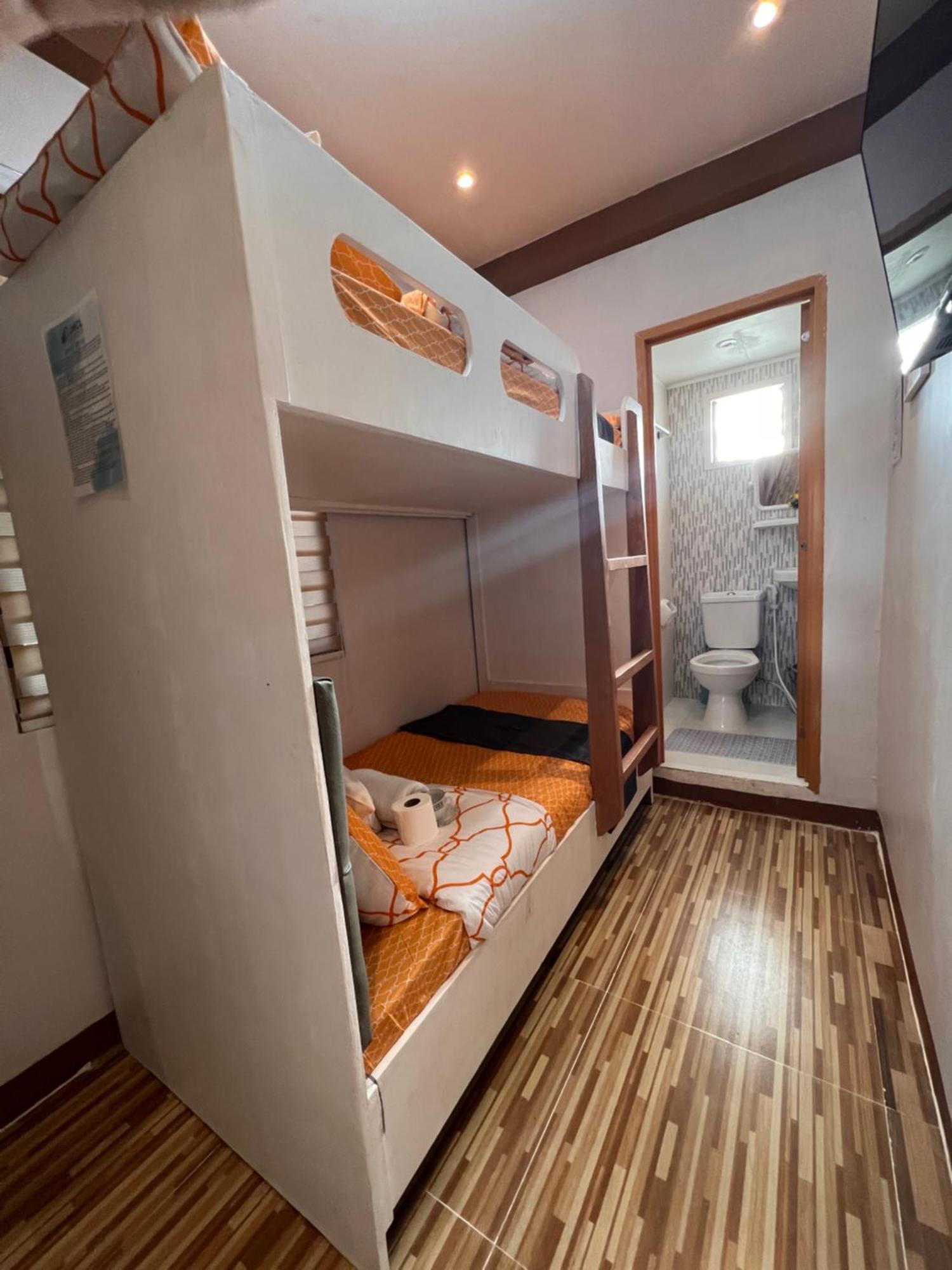 Jmcl Residences 따끌로반 외부 사진