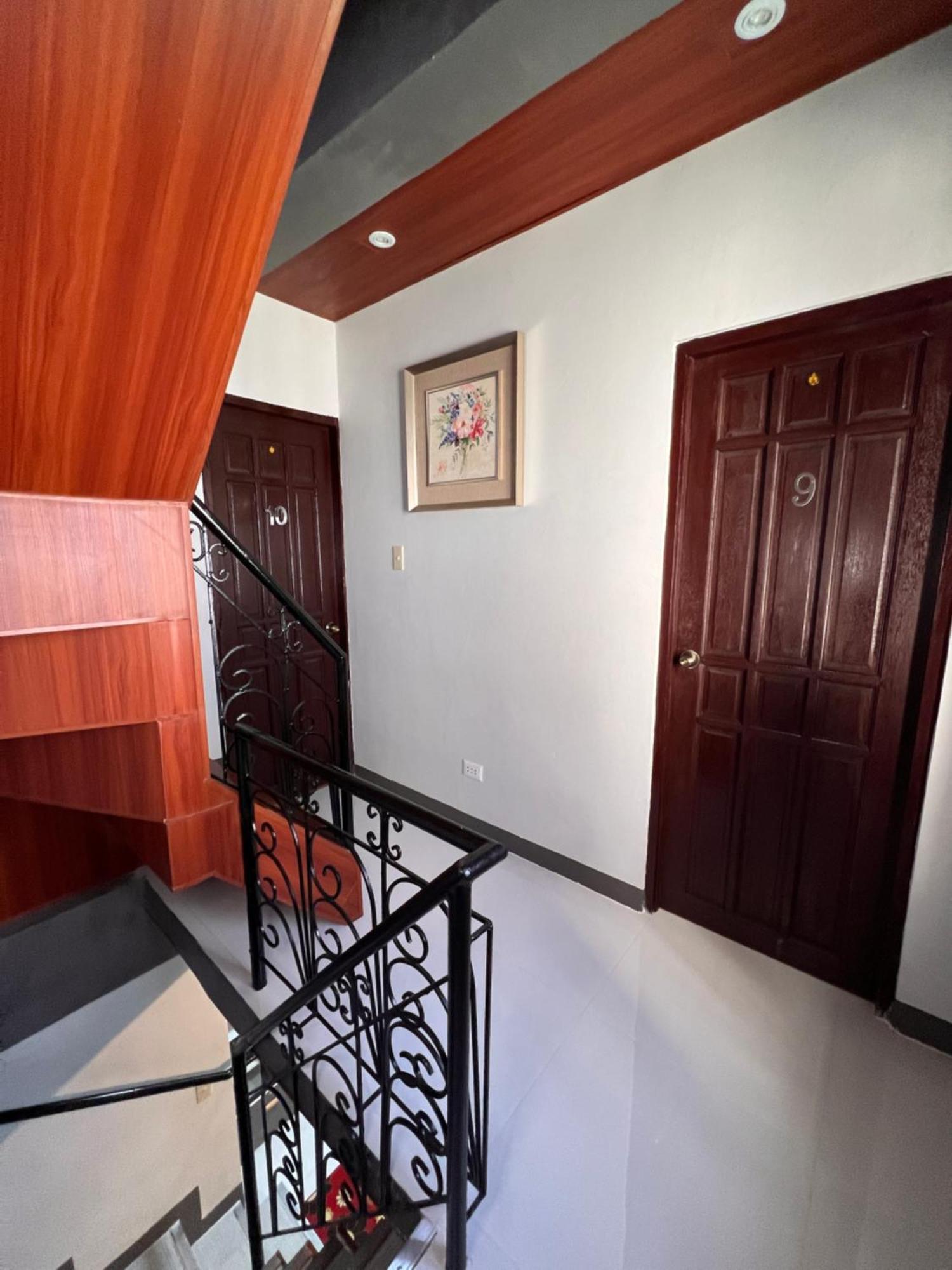 Jmcl Residences 따끌로반 외부 사진