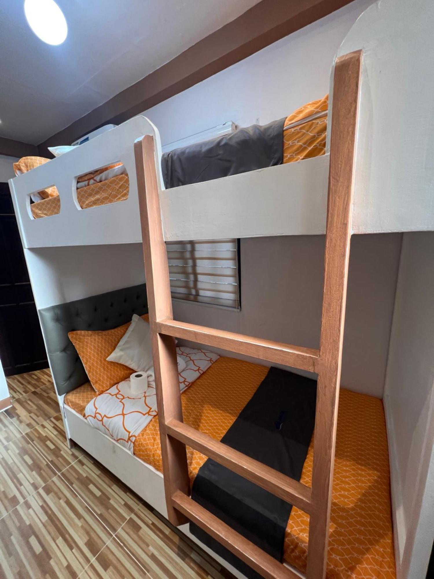 Jmcl Residences 따끌로반 외부 사진