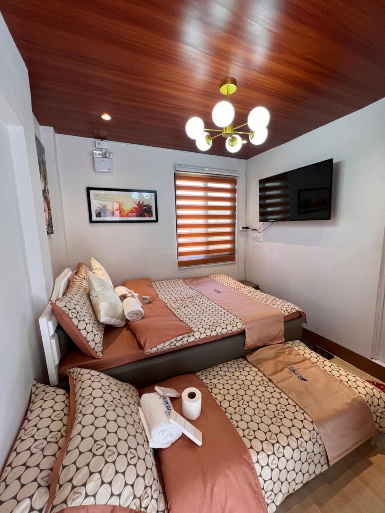Jmcl Residences 따끌로반 외부 사진